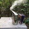 Bình xịt khói chống ong đốt